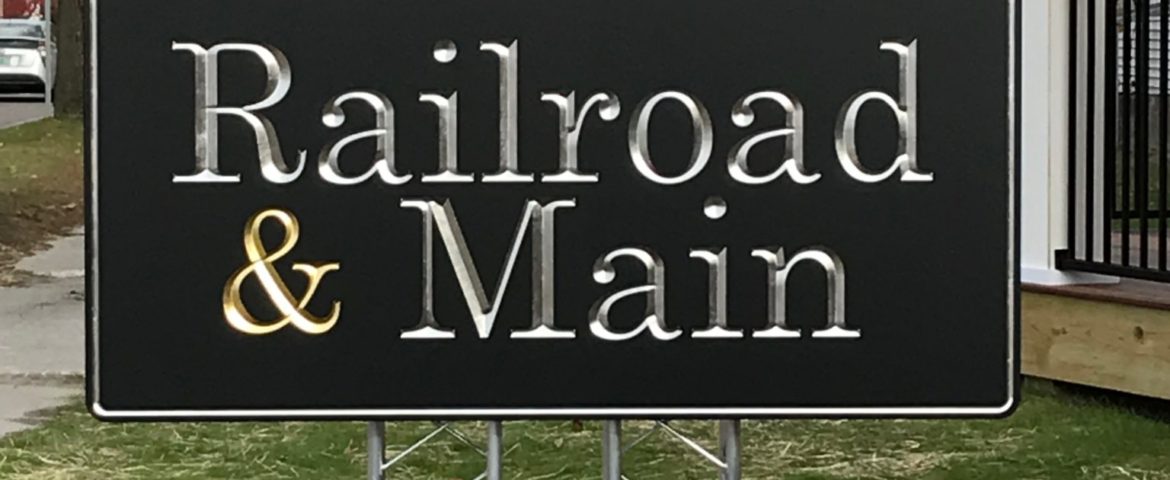 Railroad & Main Restaurant Monument Sign