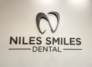 Niles Smiles Raised Wall Graphics