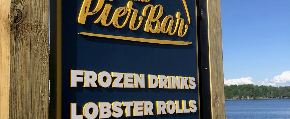 The Pier Bar - We love it - Sign