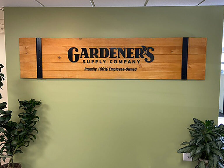 Gardener's Supply Indoor Sign