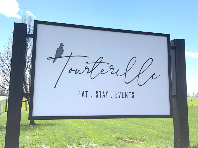 Tourterelle Sign